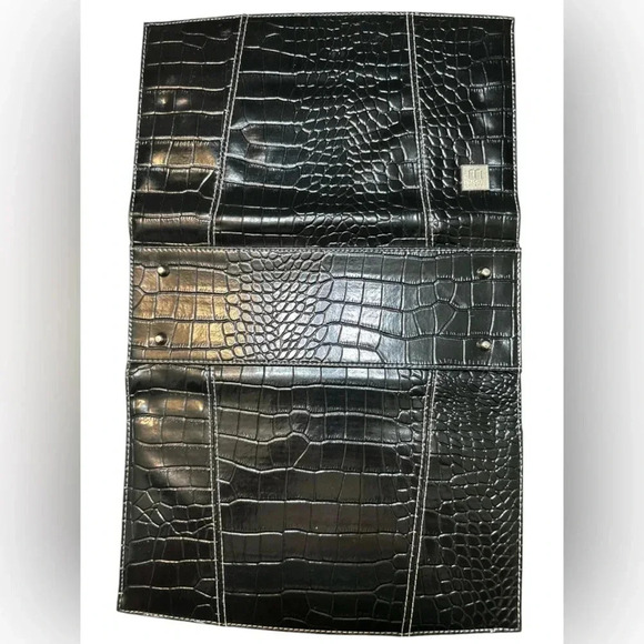 Miche interchangeable purse- base bag plus 10 shells- 5 never used - Picture 10 of 16